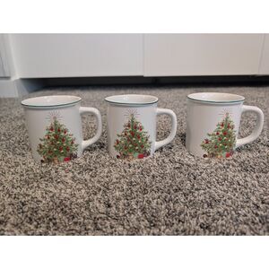 Vintage Japan Christmas Tree Mugs Set of 3 Teddy Bear Train Gifts Green Rim